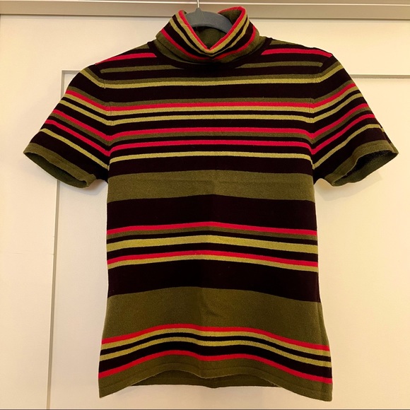 David Meister Sweaters - David Meister 100% cashmere turtleneck short sleeve sweater. Size S